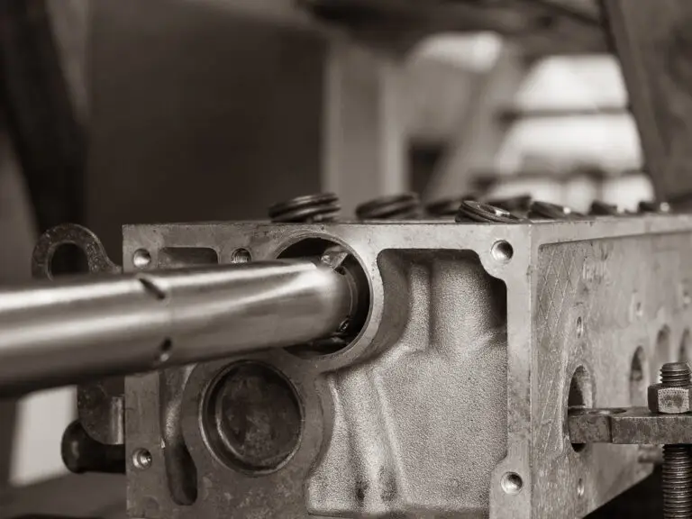 alésage en ligne _ culasse _ palier _ arbre à came _ rectification _ moteur (5)